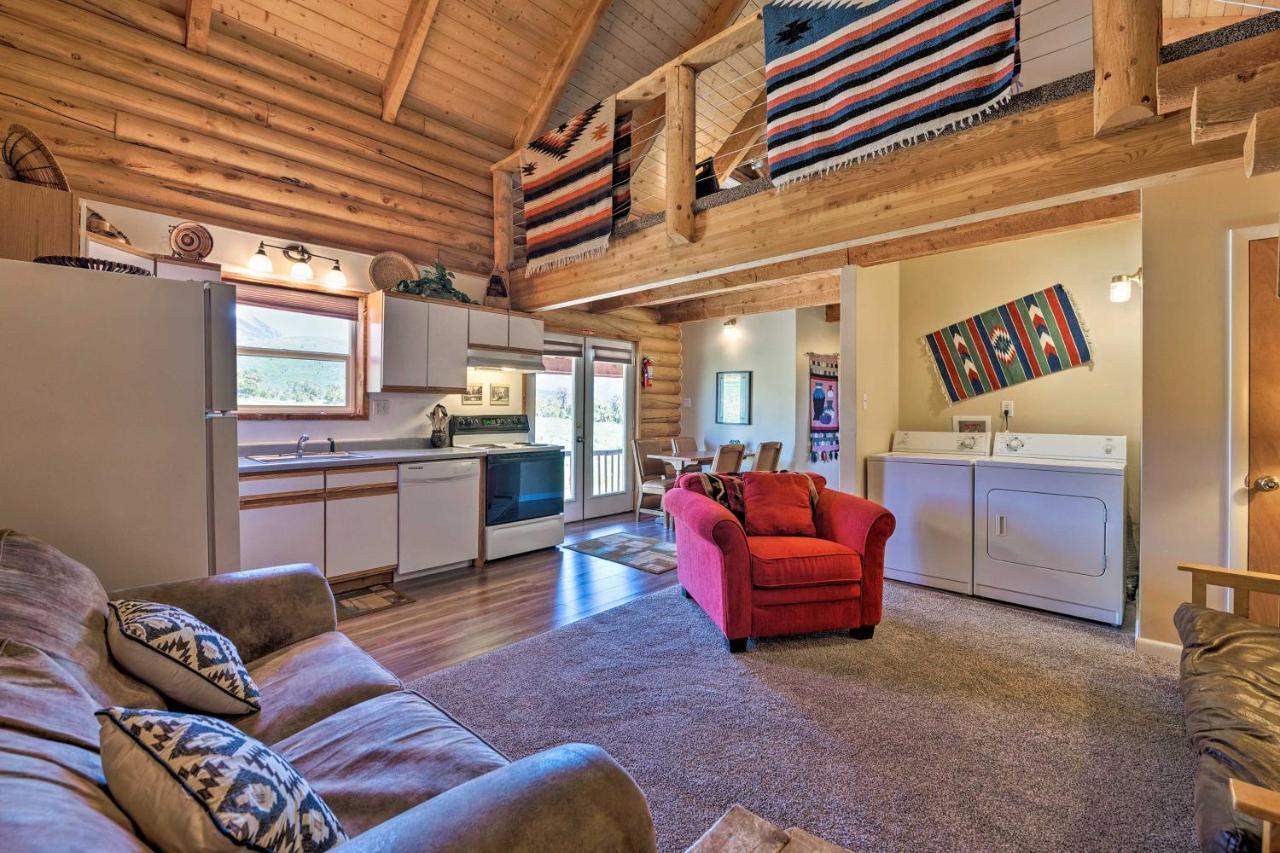Cabin With Fire Pit, Views And Bbq 18 Mi To Moab! Eksteriør bilde