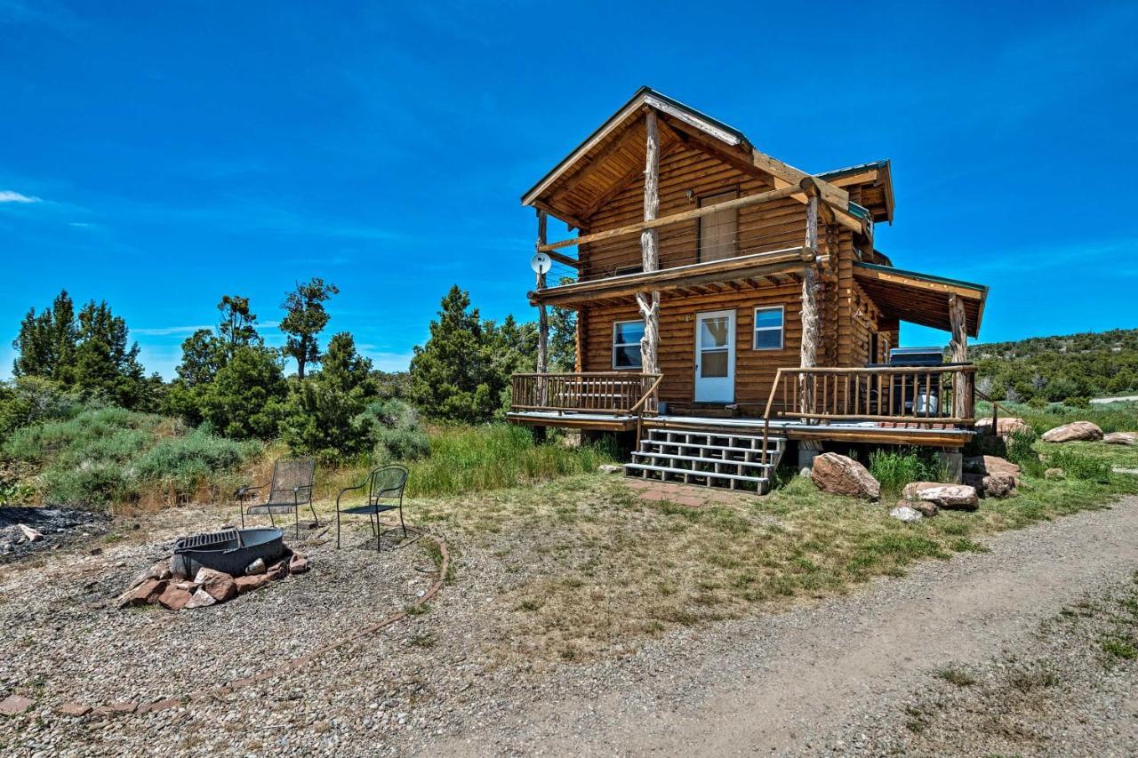 Cabin With Fire Pit, Views And Bbq 18 Mi To Moab! Eksteriør bilde